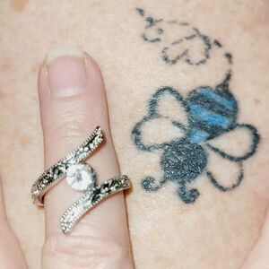 NWOT Silver plated Cocktail Ring Size 9.5